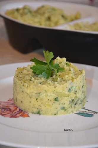 Écrasé de pomme de terre aux herbes et moutarde à l'ancienne