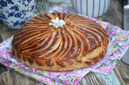 Galette des rois à la crème d'amande de Cyril Lignac