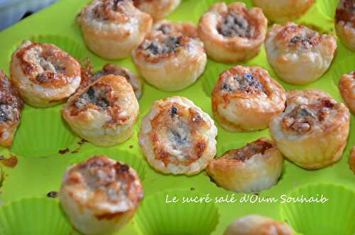 Mini quiche au roquefort et aux noix