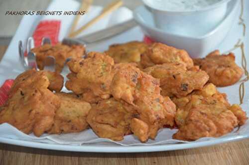 Pakoras de pommes de terre petits beignets indiens