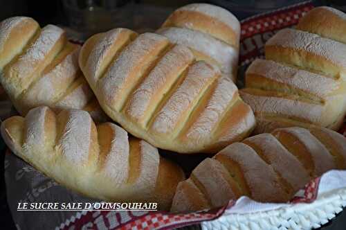 Petit pain marocain au four