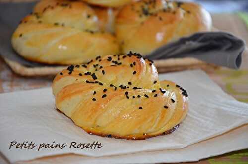 Petits pains rosettes - Le Sucré Salé d'Oum Souhaib