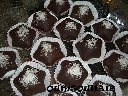 Sablé étoile au chocolat - Le Sucré Salé d'Oum Souhaib