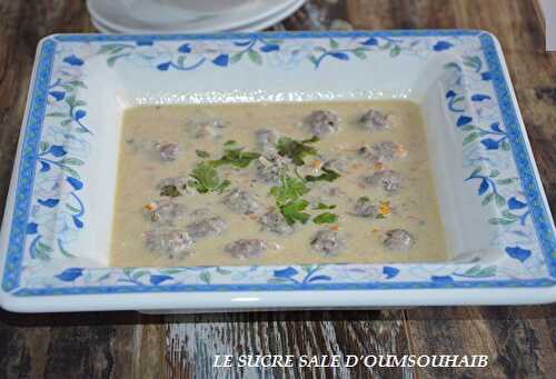 Soupe Turque blanche aux koftés