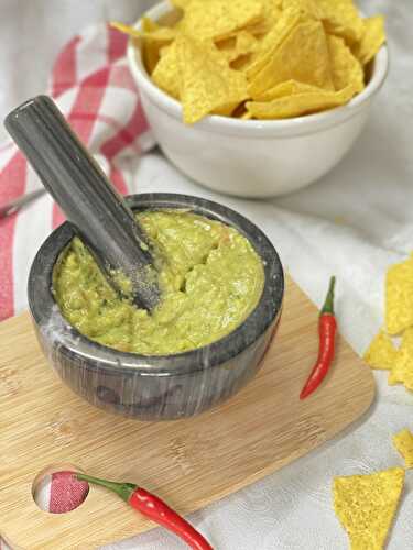 Le guacamole maison, pimenté ou non !