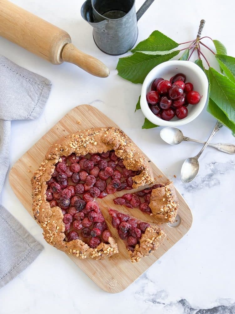 Tarte rustique à la cerise facile