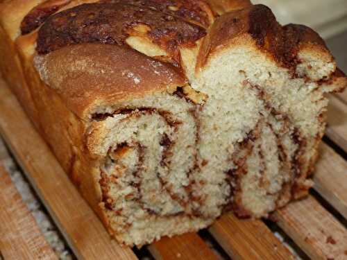 Brioche feuilletée et tressée à la pâte à tartiner