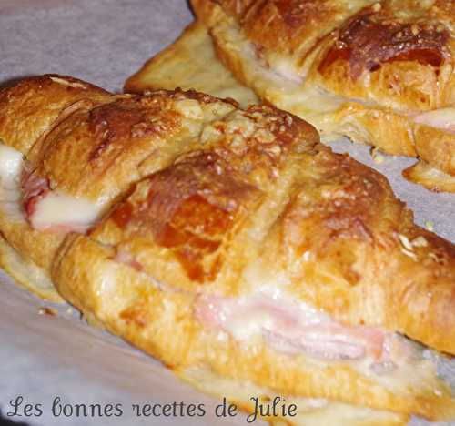 Croissants au jambon & à la béchamel