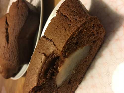 Gâteau poires chocolat - Les bonnes recettes de Julie