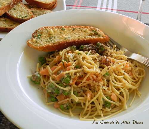 "Cacio E Pepe" à la truite fumée et aux petits pois, sans gluten