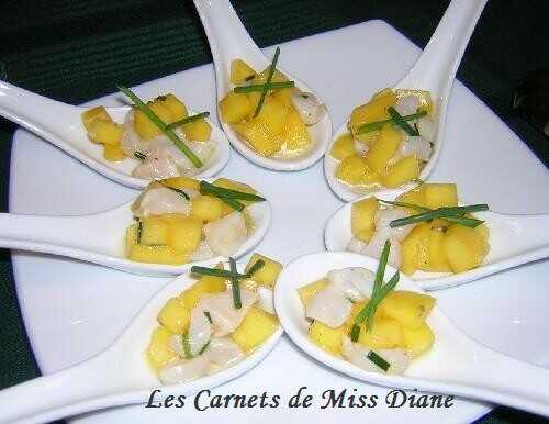 Ceviche de pétoncles et mangues en cuillères appéritives, sans gluten et sans lactose