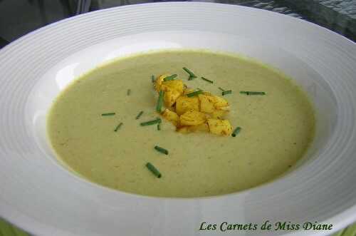 Crème de chou-fleur au curry et aux pommes de Daniel Boulud, sans gluten et sans lactose