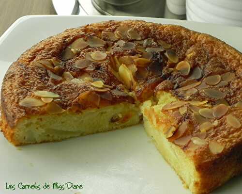 Dessert aux poires et aux amandes, sans gluten et sans lactose