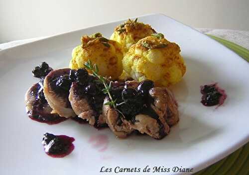 Filet de porc grillé, sauce aux bleuets et choux-fleurs à l'indienne