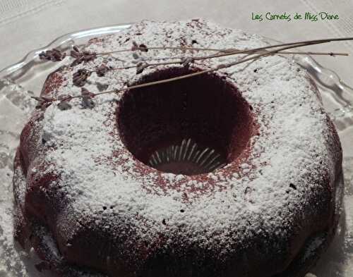 Gâteau à la citrouille et à la lavande, sans gluten et sans lactose