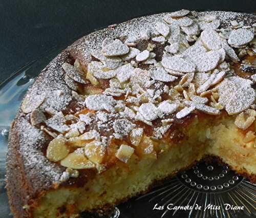 Gâteau aux pommes et au miel, sans gluten et sans lactose