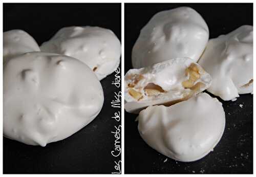 Meringues suisses aux amandes et noisettes, sans gluten et sans lactose