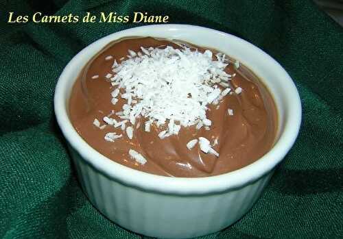 Mousse au chocolat et à la noix de coco, sans gluten et sans lactose