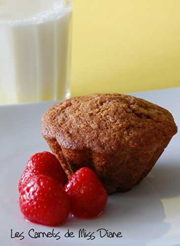 Muffins aux bananes et aux fraises, sans gluten et sans lactose