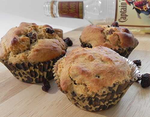 Muffins exotiques à la banane, au rhum et aux raisins secs, sans gluten et sans lactose