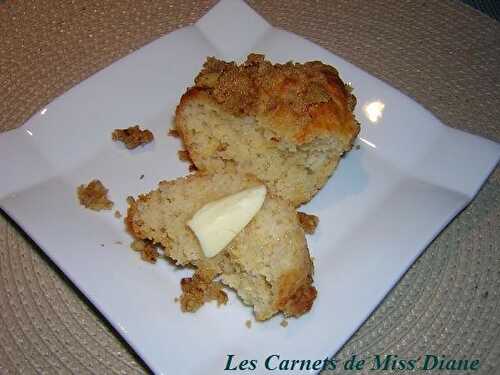 Pain ou cake et muffins aux poires et au fromage, sans gluten