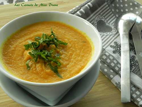 Potage au chou-fleur et lentilles corail, sans gluten et sans lactose