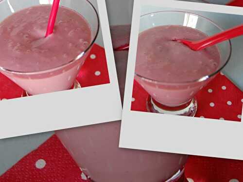 Smoothie aux fraises pour une collation santé