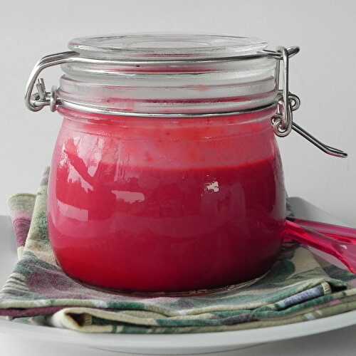 Succulent "raspberry curd", sans gluten