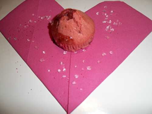 Muffin rose coeur de confiture
