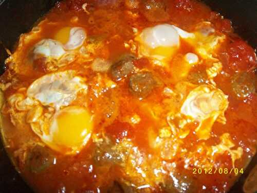 Tajine de kefta aux oeufs