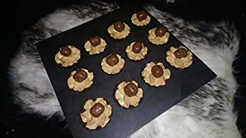 Coque au Chocolat Noir Absolu & mousse au carambar