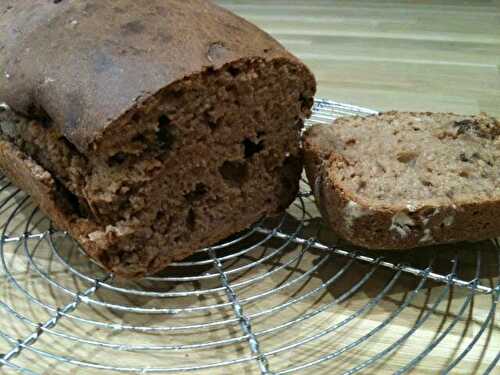 Brioche express et simple au chocolat et petites de chocolat.