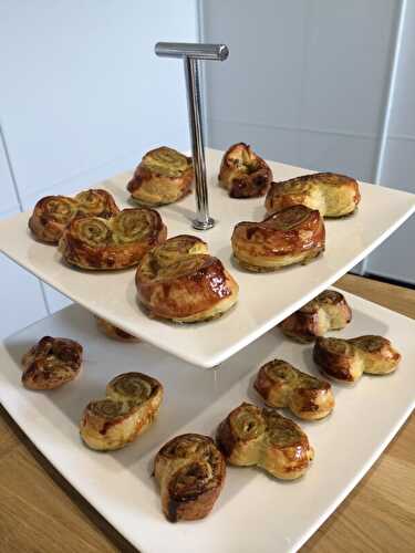 Palmiers feuilletésà la tapenade verte