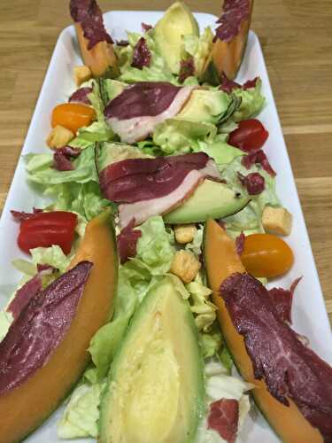 Salade Fraîcheur de Magrets sur lit de melon et d'avocat