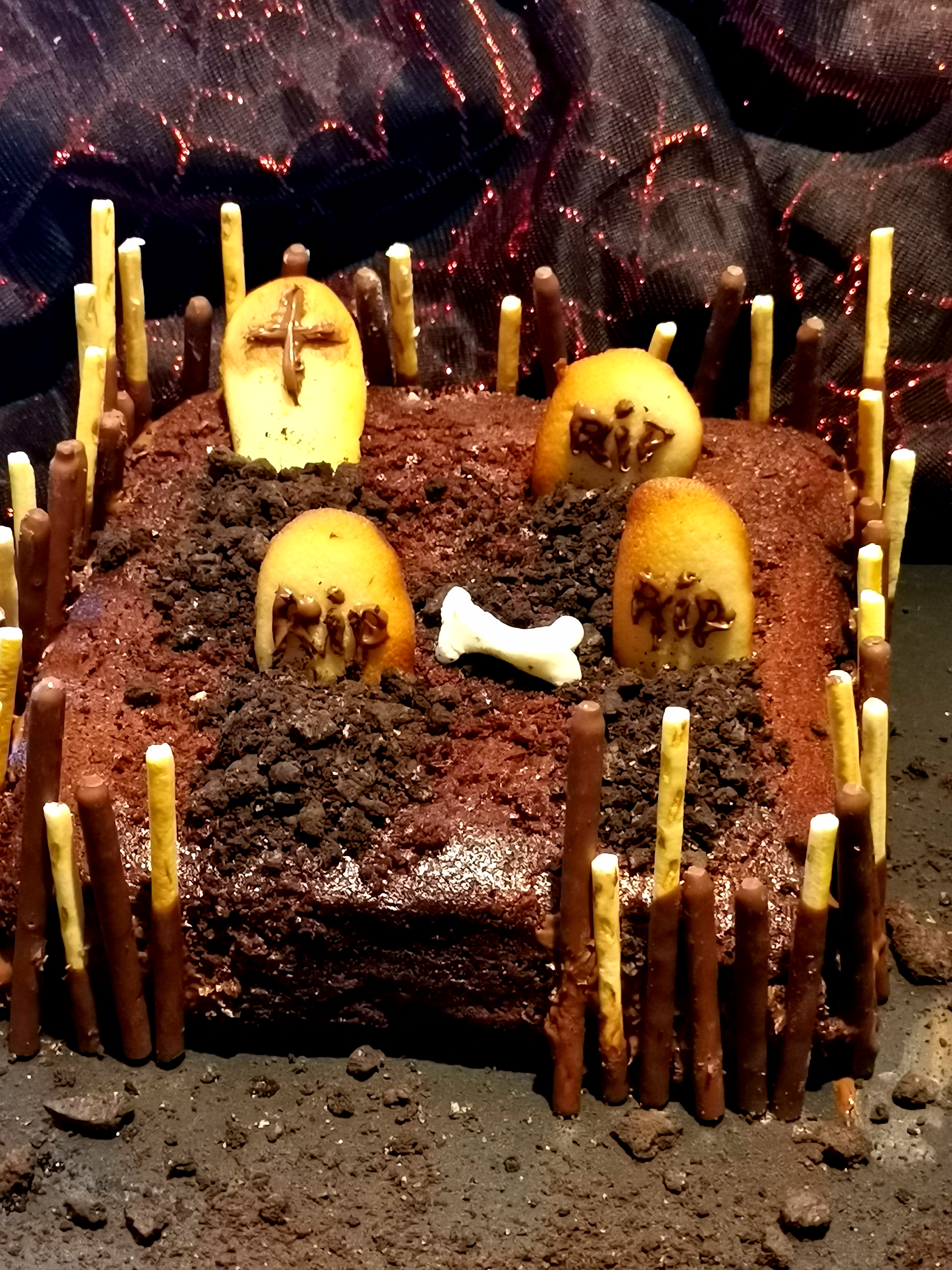 Gâteau cimetière d’Halloween au chocolat