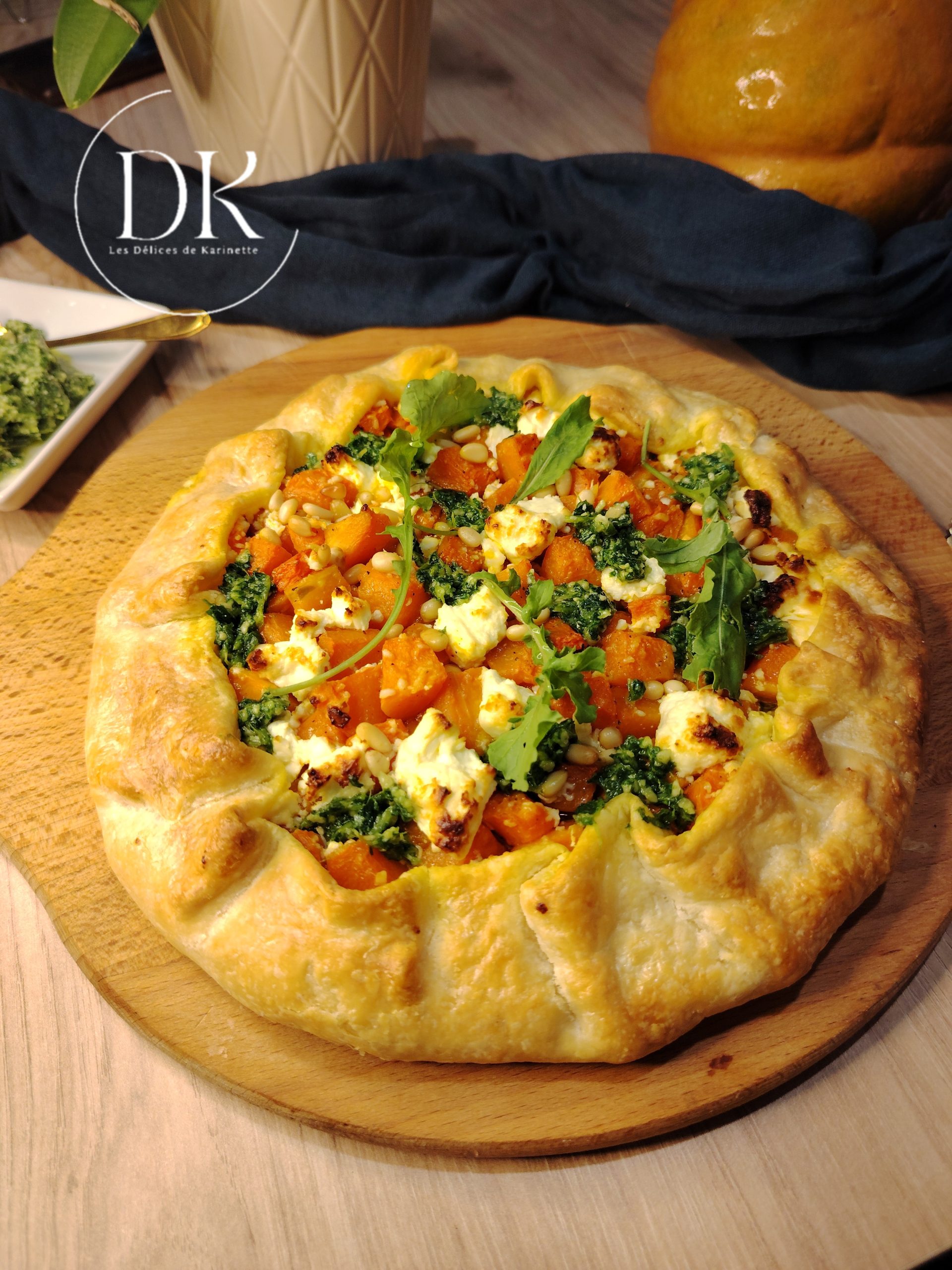 Tarte butternut à la feta et pesto de roquettes