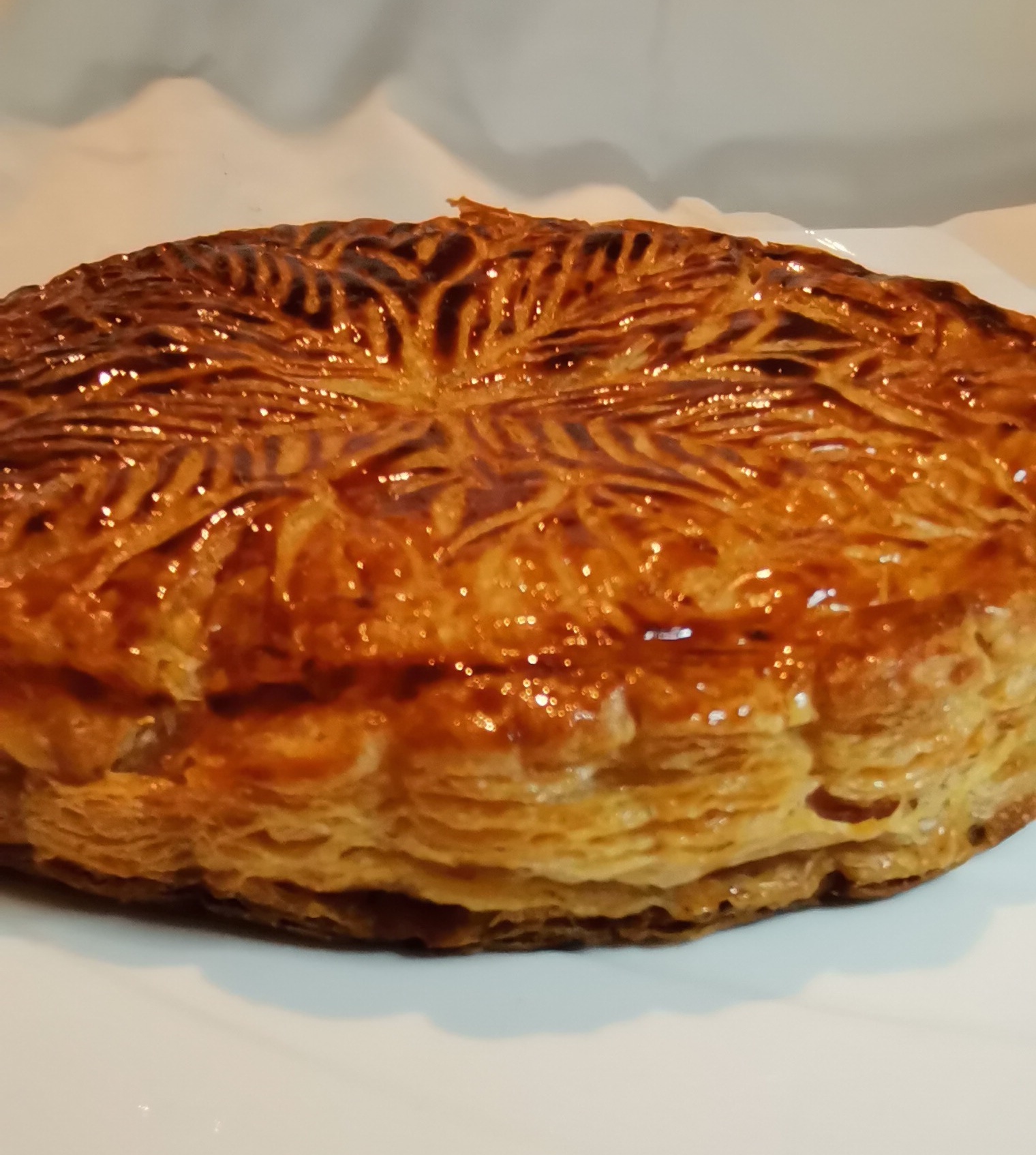 Comment monter une galette des rois maison