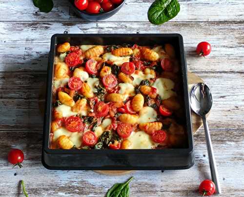 Gratin de gnocchis épinards tomates et mozarella