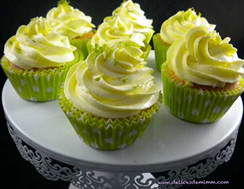 Cupcakes au citron, cœur de lemon curd