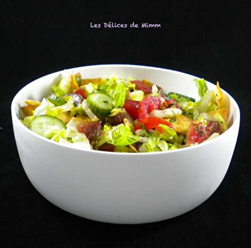 Fattouche (salade libanaise au pain croustillant) - Les Délices de Mimm