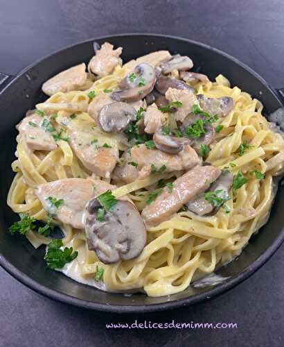 Fettucine poulet, champignons et crème de parmesan