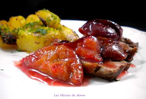 Filets de canard au miel et aux prunes