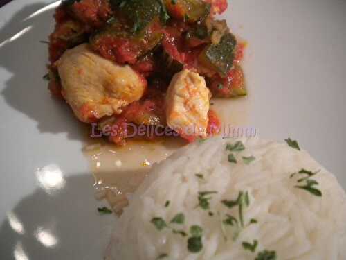 Filets de poulet aux courgettes et tomates