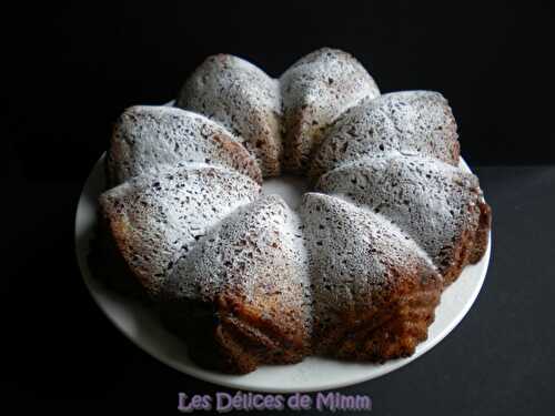 Gâteau aux pommes et aux noix