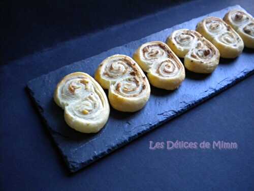 Palmiers feuilletés au fromage de chèvre, miel et noix