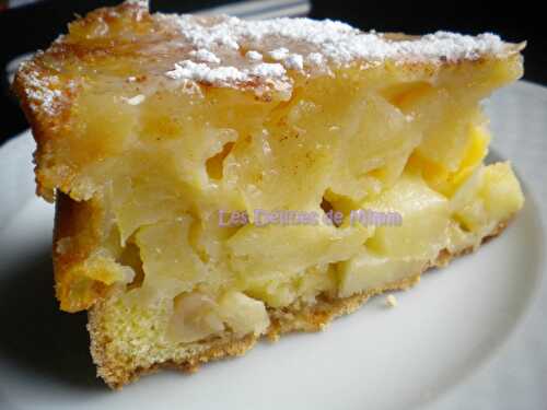 Sharlotka ou le cake aux pommes russe