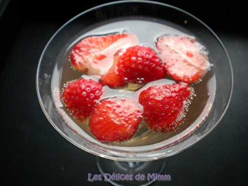 Soupe de Champagne aux fraises - Les Délices de Mimm