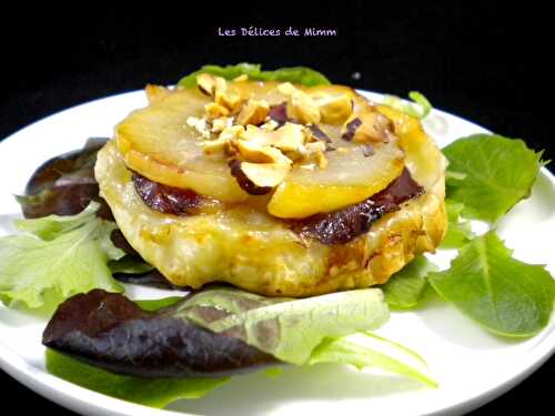 Tartelette Tatin aux poires, magret de canard et au noisettes