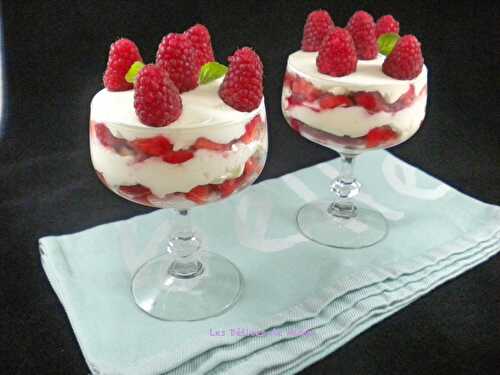 Tiramisu express aux fraises et aux framboises