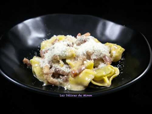 Tortellini aux lardons fumés et au parmesan